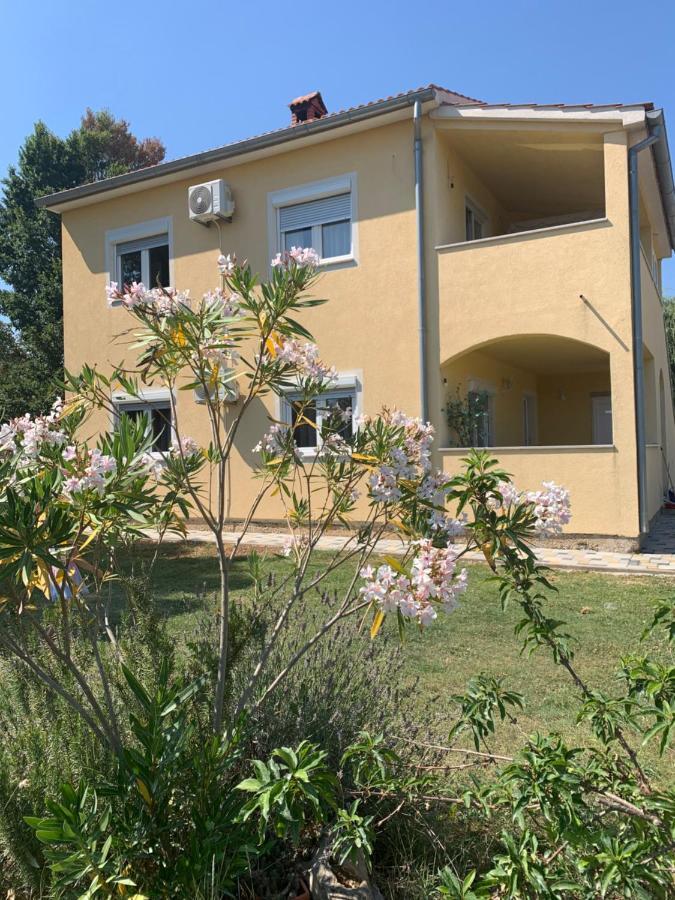 Apartment Creo Loborika Marčana Eksteriør bilde